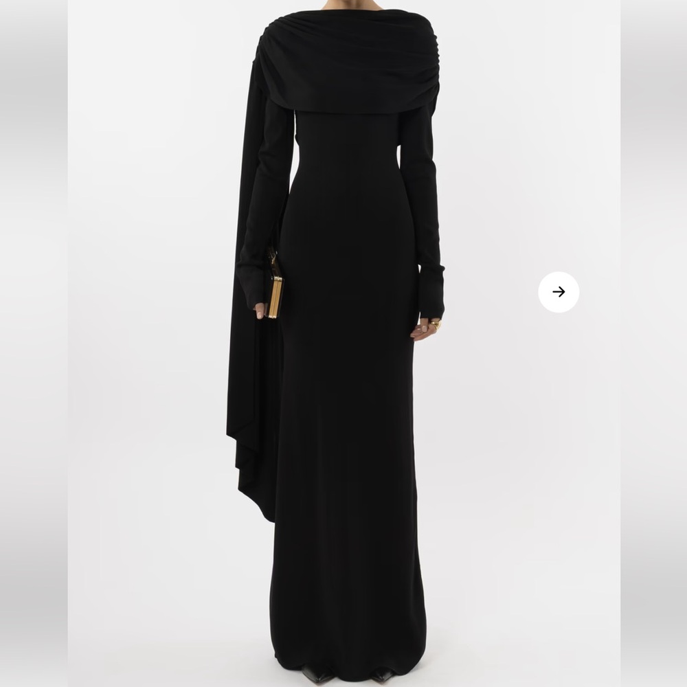 Arakii Harmony Gown
